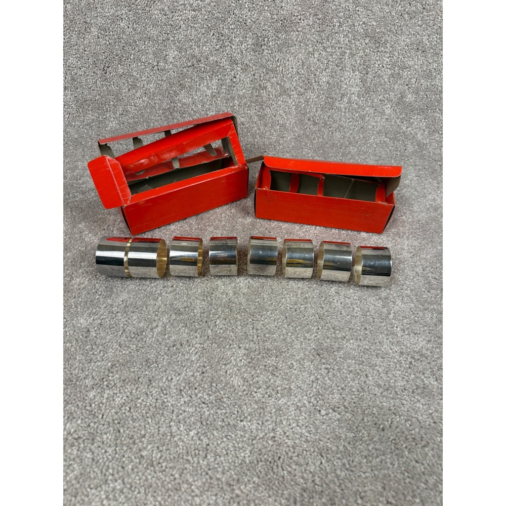 Vintage Silver Plated Napkin Rings Set of 8 with original Boxes